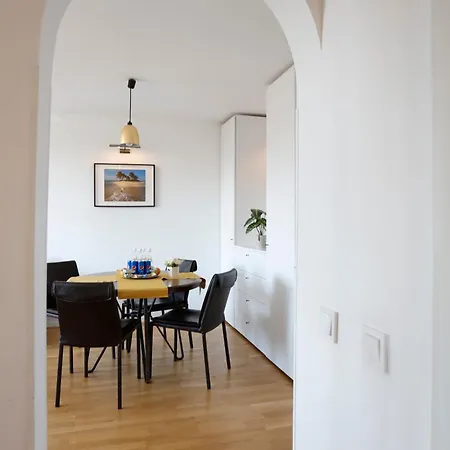 Athenee Calea Victoriei Apartment